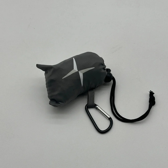 Reusable Polestar bag with clip - Picture 2 of 9